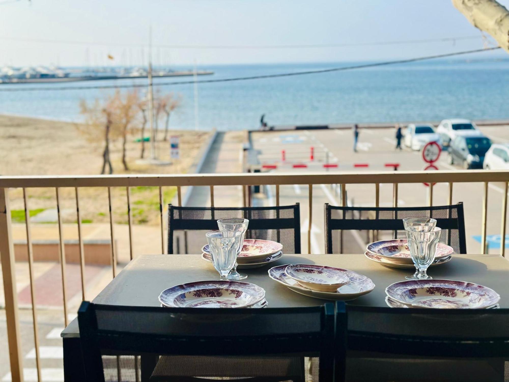 Global Immo 7006 Llotja 2 1-A Apartment Росес Екстериор снимка